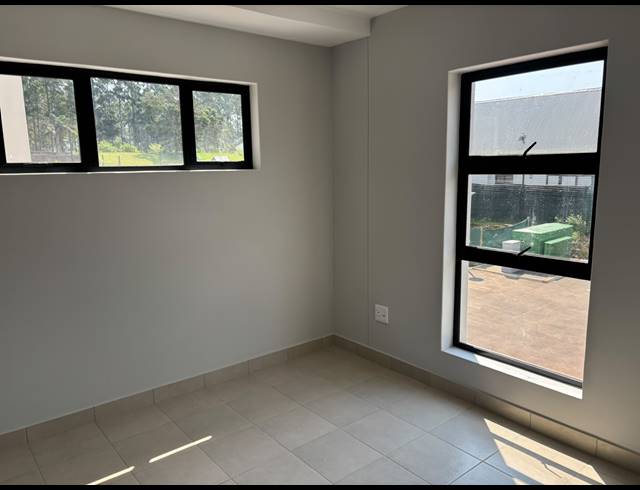 2 BEDROOM APARTMENT TO LET IN EMBERTON ESTATE